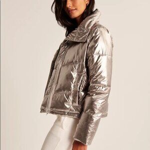 Abercrombie + Fitch Gold Metallic Mini Puffer S